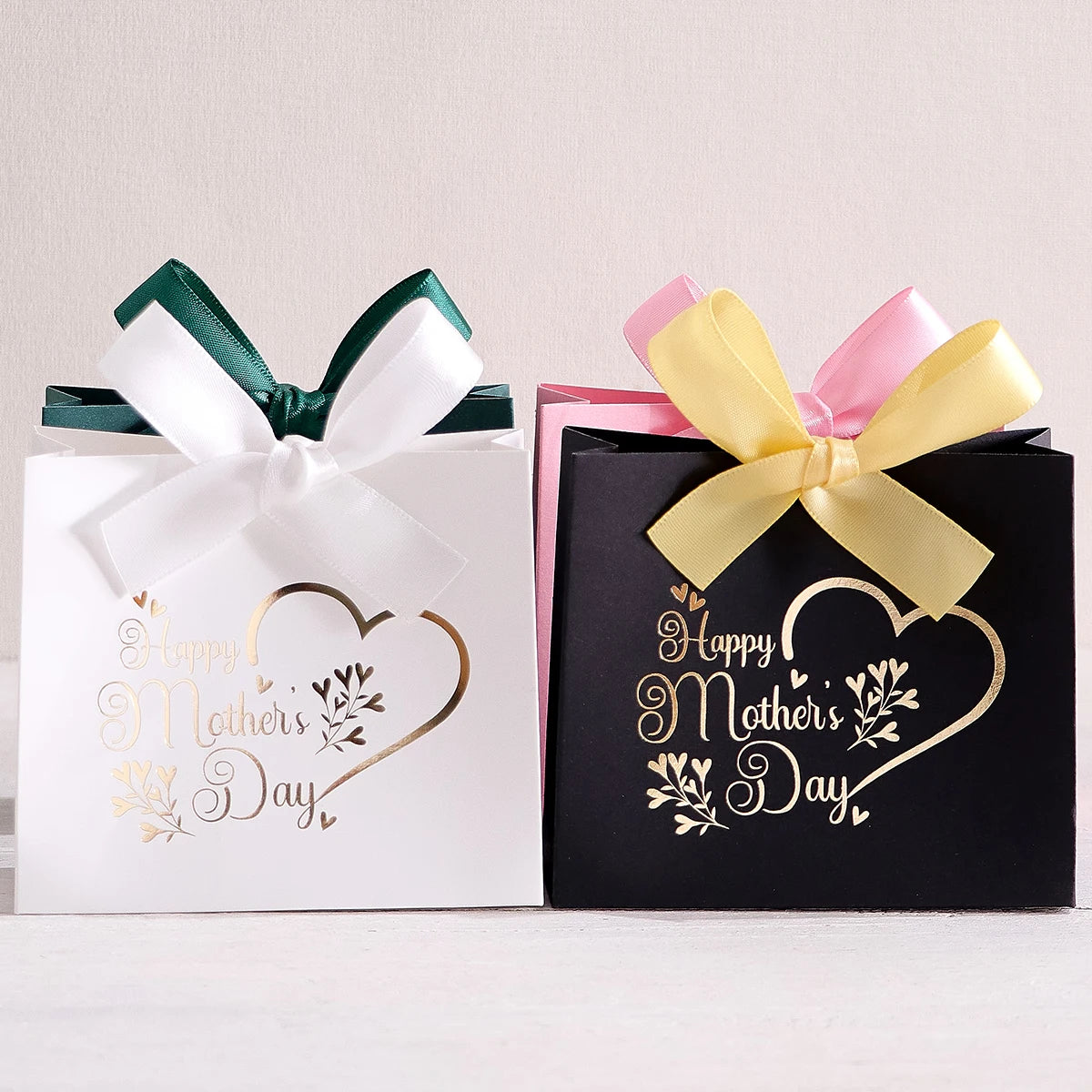 5Pcs Mother’s Day Gift Boxes | Pink & White with Gold Print & Ribbon - Merelux Store
